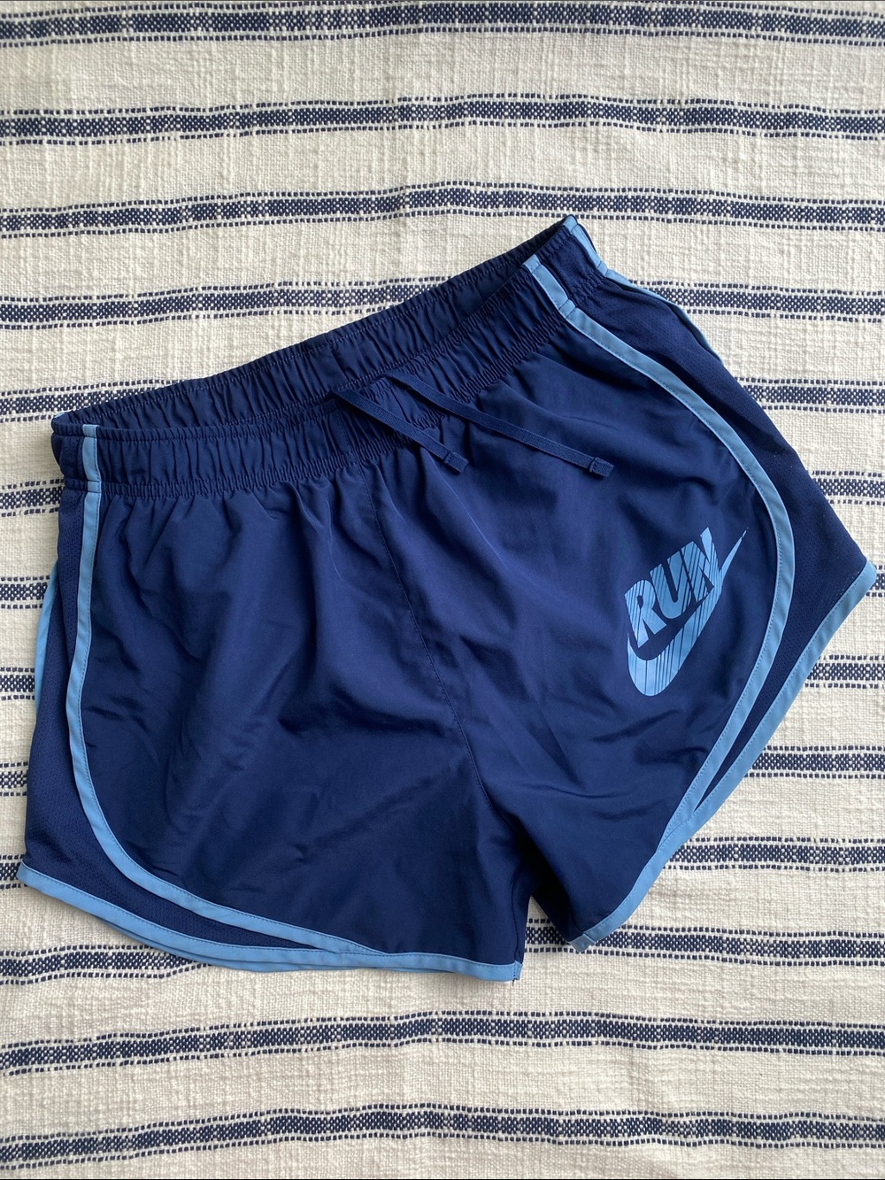 Nike Women's Navy and Light Blue Running Shorts - size Small